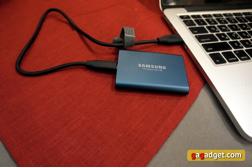 Samsung_T5_SSD_04.jpg