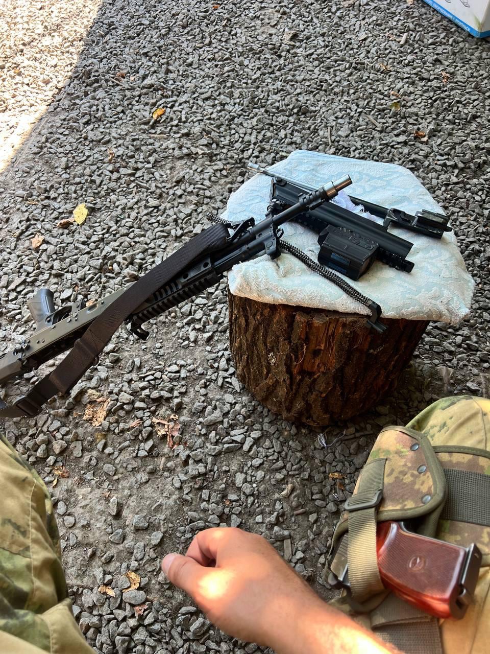 Автомат АК-12 в поле