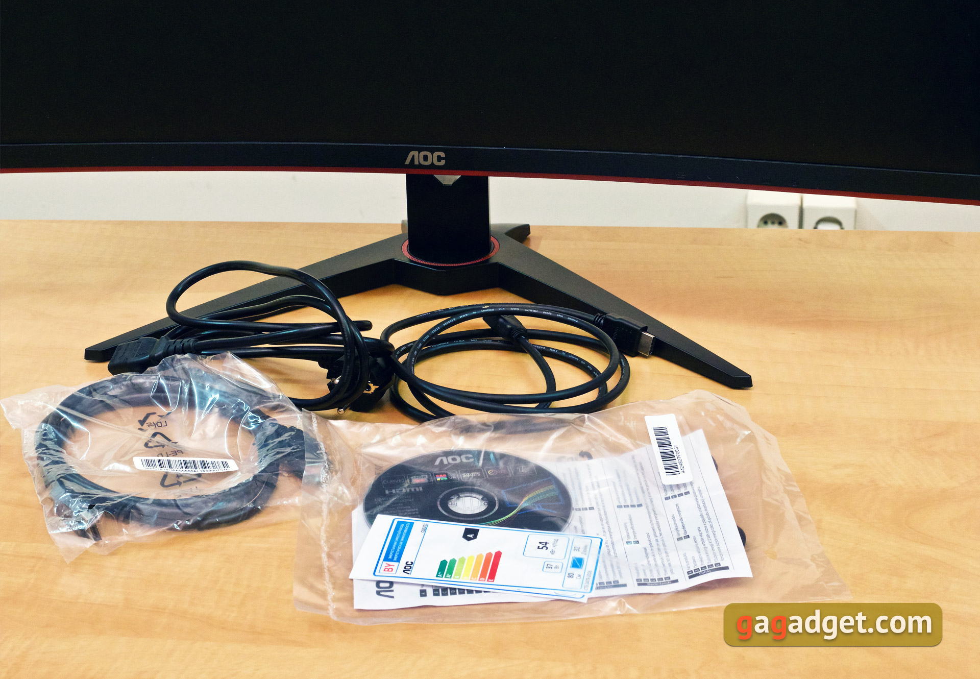 Обзор AOC CQ32G1: 32-дюймовый изогнутый геймерский монитор с частотой 144 Гц-4