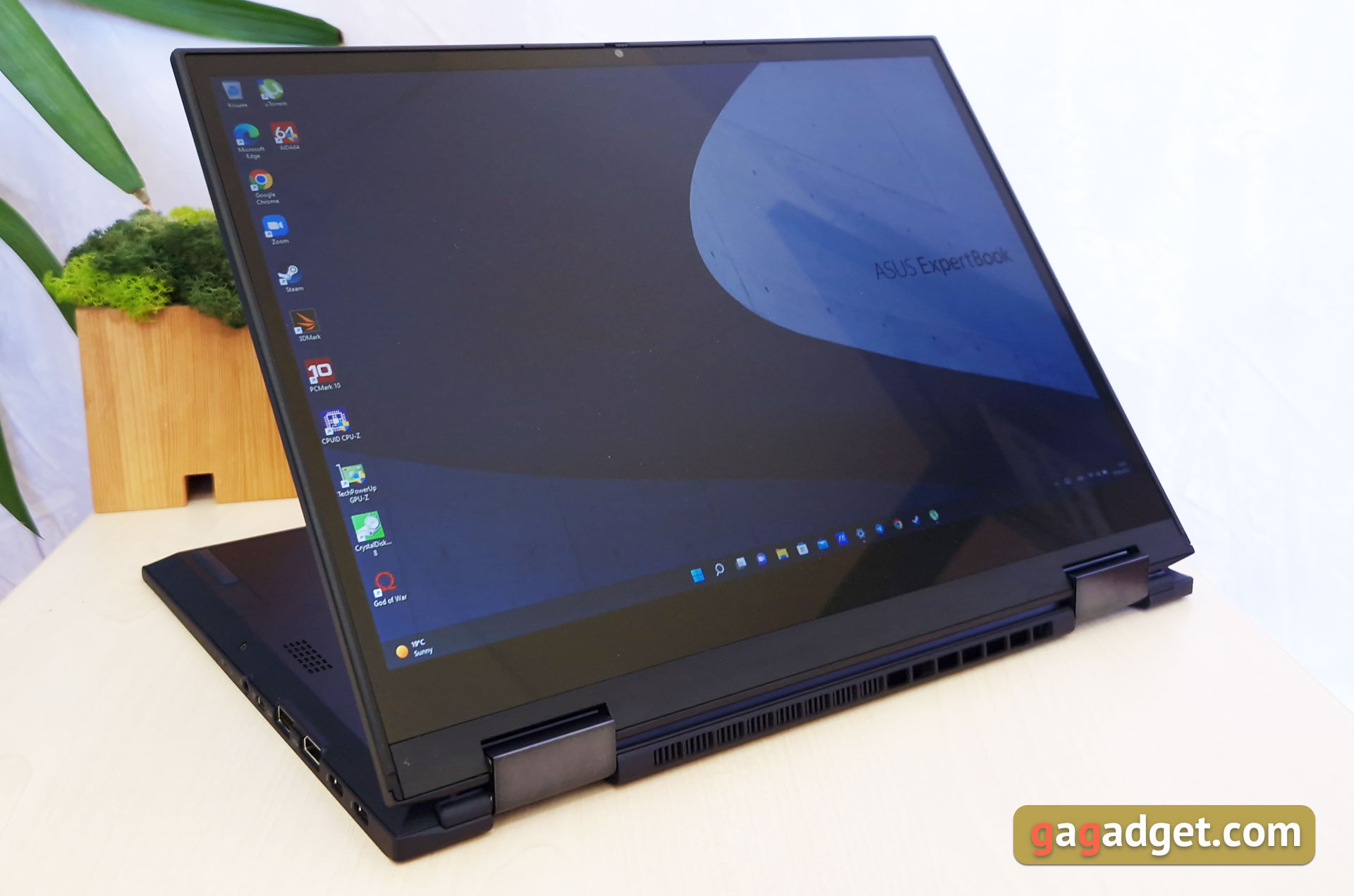 Огляд ASUS ExpertBook B7 Flip (B7402FEA): флагманський корпоративний ноутбук з надійним корпусом-28