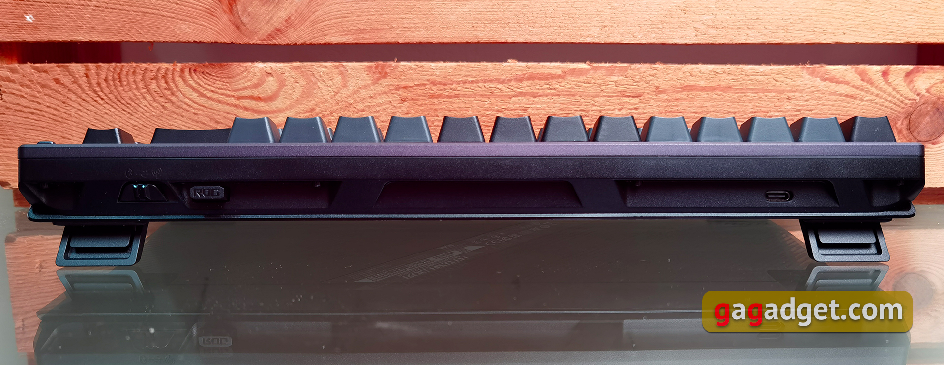ASUS ROG Azoth review: an uncompromising mechanical keyboard for gamers that you wouldn't expect-17