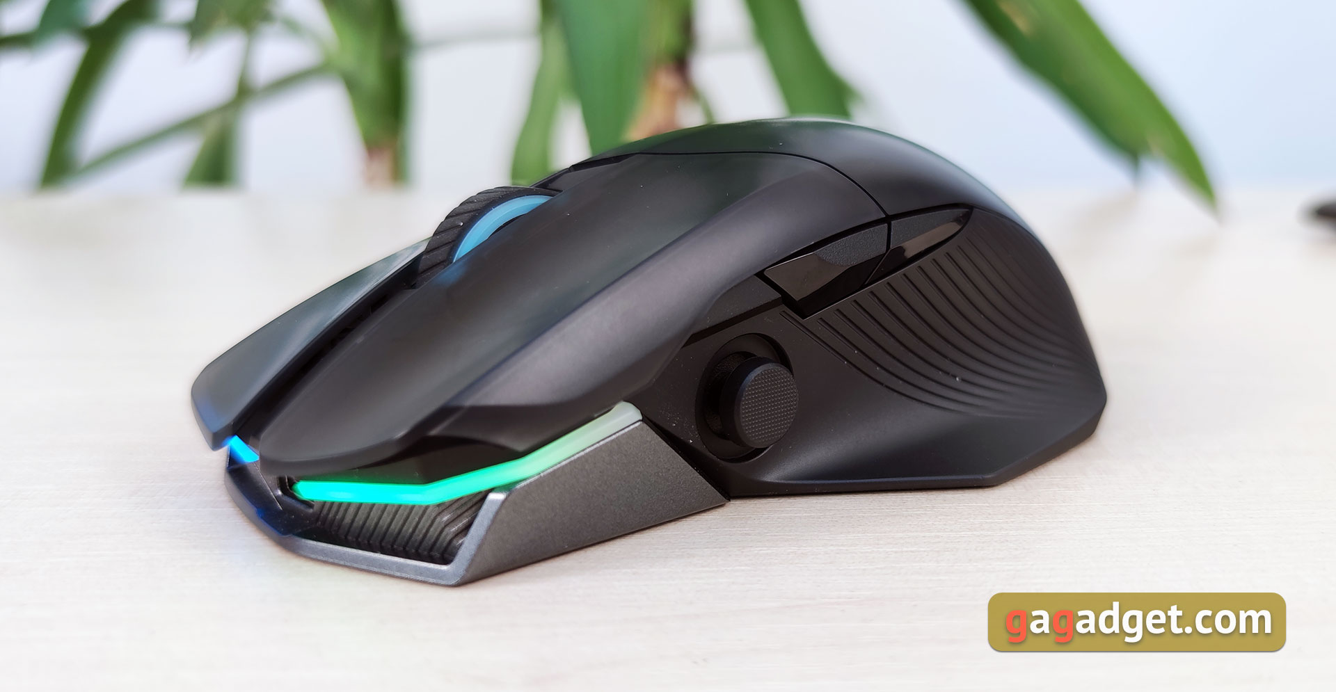 Обзор ASUS ROG Chakram: гибрид беспроводной геймерской мышки и геймпада-12