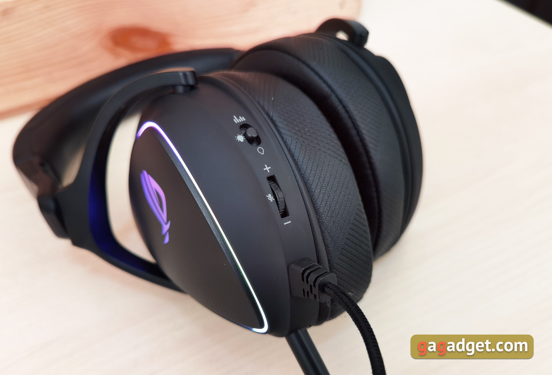 Обзор ASUS ROG Delta S: универсальная геймерская гарнитура с Hi-Res звуком и шумоподавлением-18