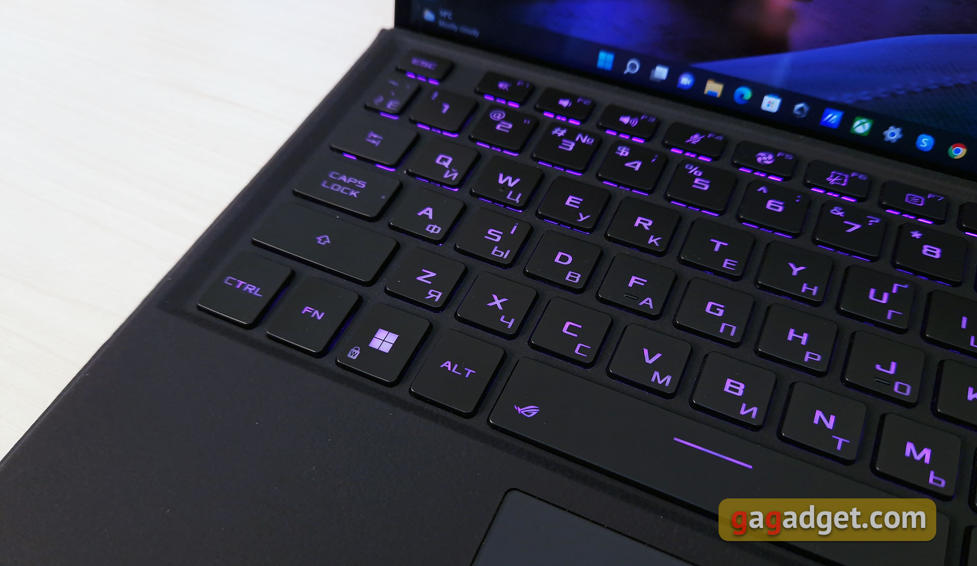 ASUS ROG Flow Z13 (2022): найпотужніший ігровий планшет-51
