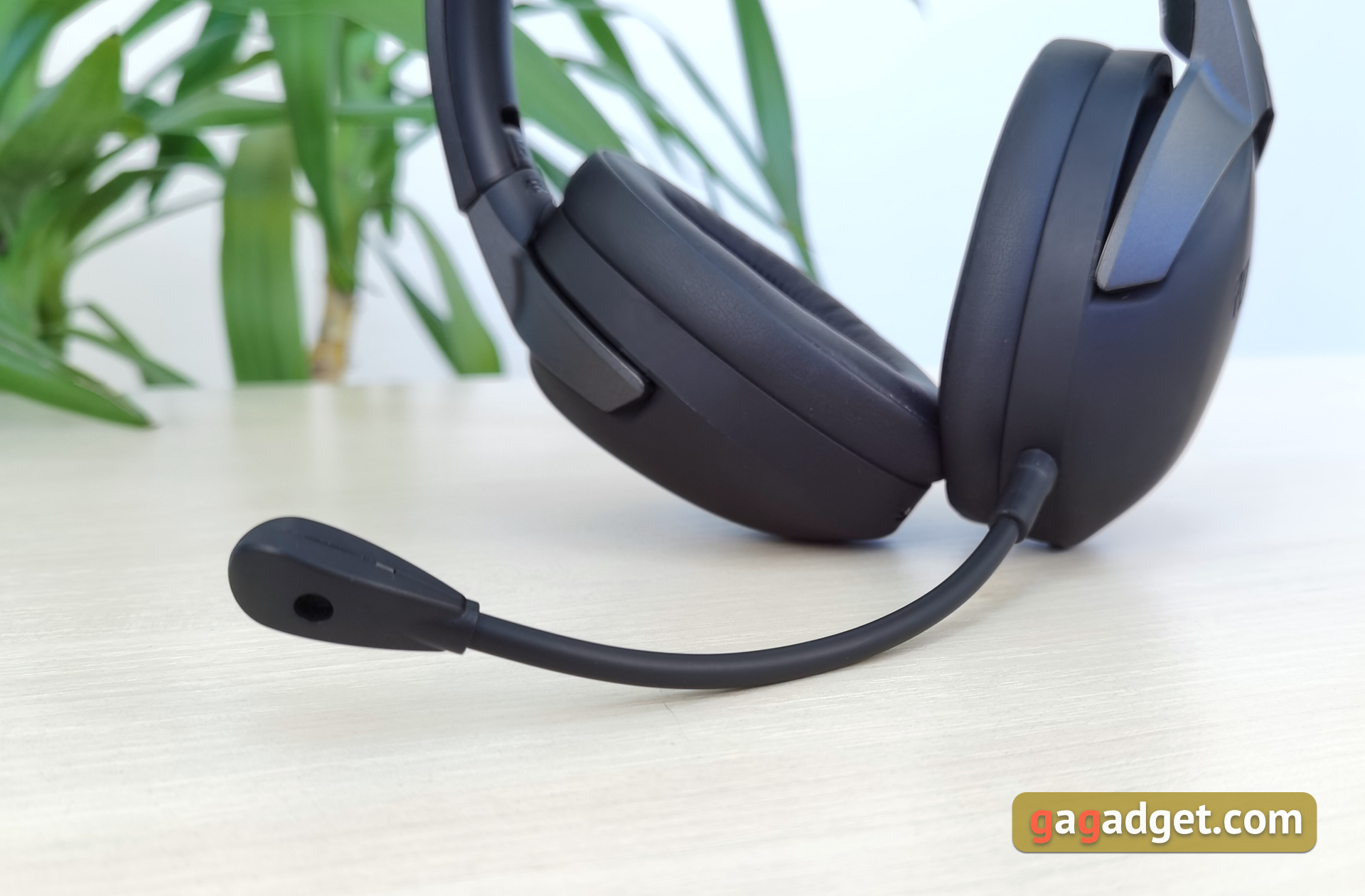 Обзор ASUS ROG Strix GO 2.4: беспроводная игровая гарнитура для любых платформ с AI-шумоподавлением-19