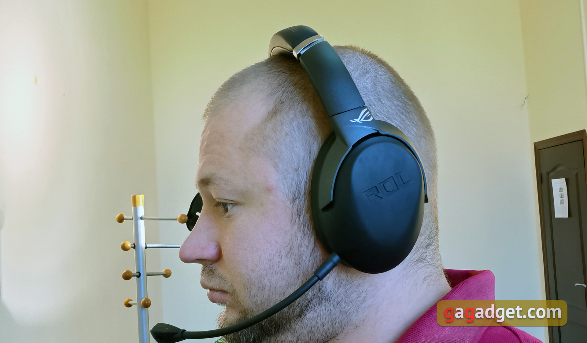 Обзор ASUS ROG Strix GO 2.4: беспроводная игровая гарнитура для любых платформ с AI-шумоподавлением-23