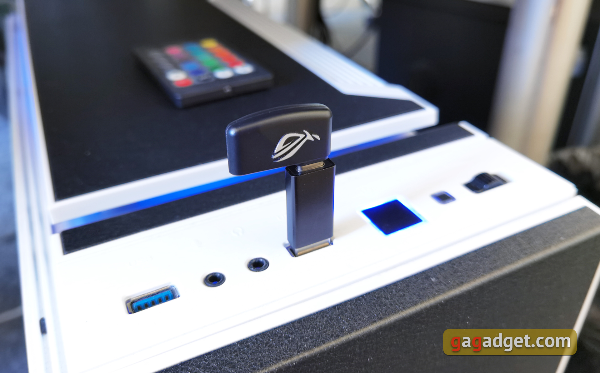 Обзор ASUS ROG Strix GO 2.4: беспроводная игровая гарнитура для любых платформ с AI-шумоподавлением-25