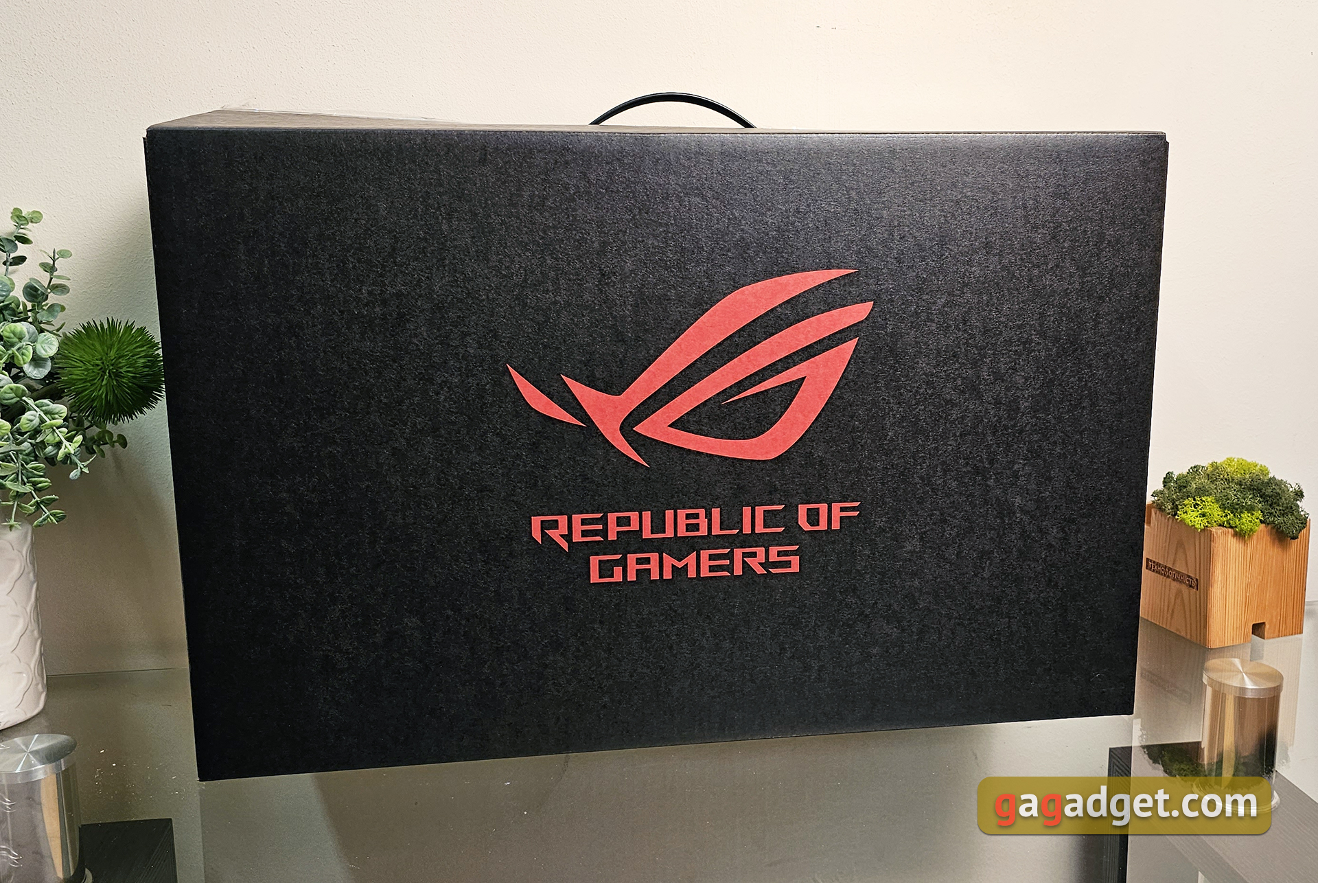 Огляд ASUS ROG Strix SCAR 16 (2023): тотальне домінування на віртуальному полі бою