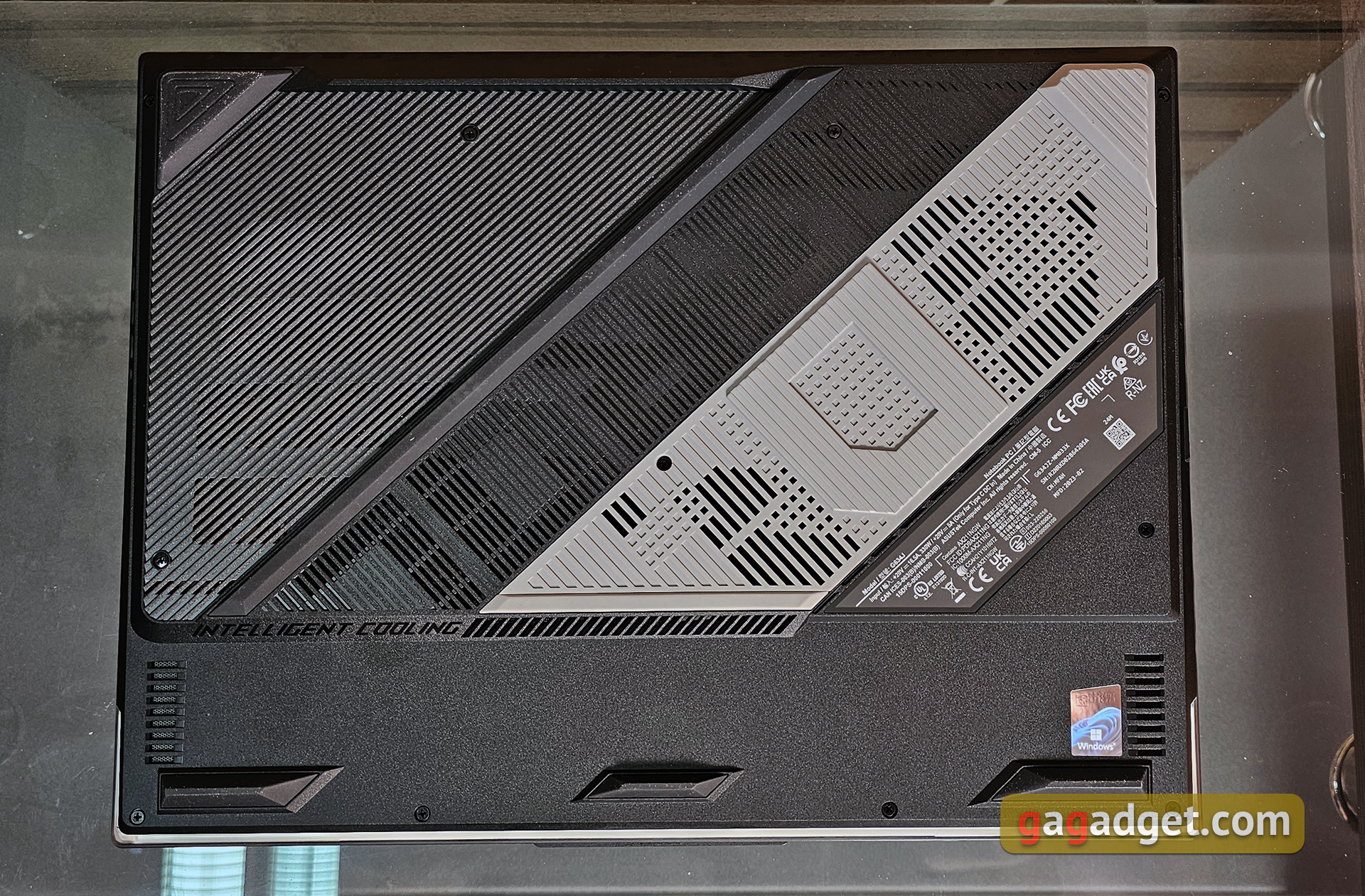 Огляд ASUS ROG Strix SCAR 16 (2023): тотальне домінування на віртуальному полі бою-20