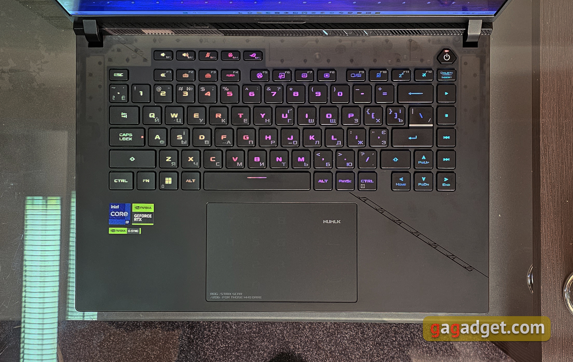 Огляд ASUS ROG Strix SCAR 16 (2023): тотальне домінування на віртуальному полі бою-22