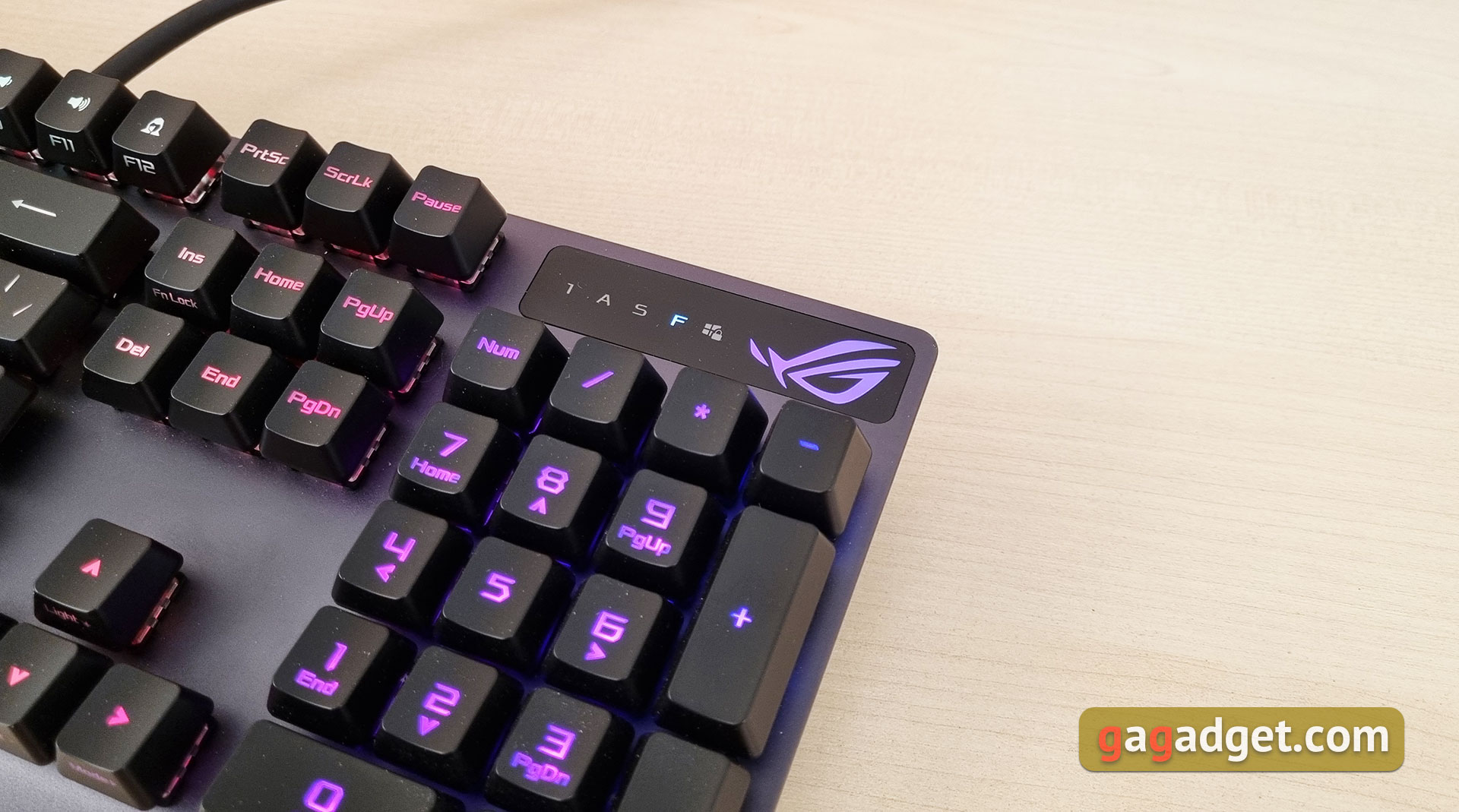 Обзор ASUS ROG Strix Scope RX: оптико-механическая геймерская клавиатура с влагозащитой-7