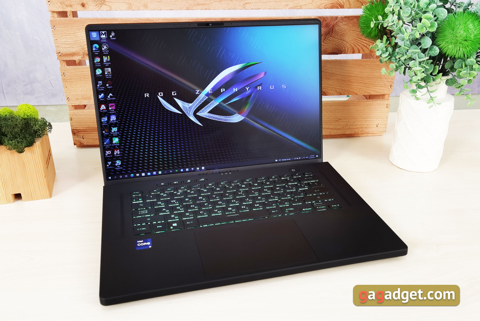 ASUS ROG Zephyrus M16: забійна сила 16-дюймового калібру