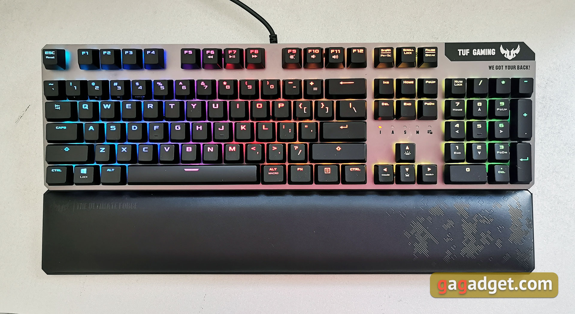Огляд ASUS TUF Gaming K7: блискавична ігрова клавіатура з пило- та вологозахистом-2