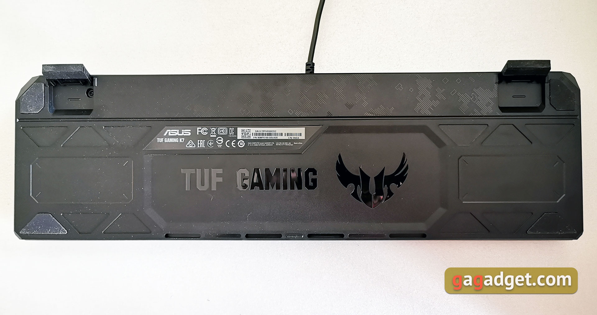 Огляд ASUS TUF Gaming K7: блискавична ігрова клавіатура з пило- та вологозахистом-12