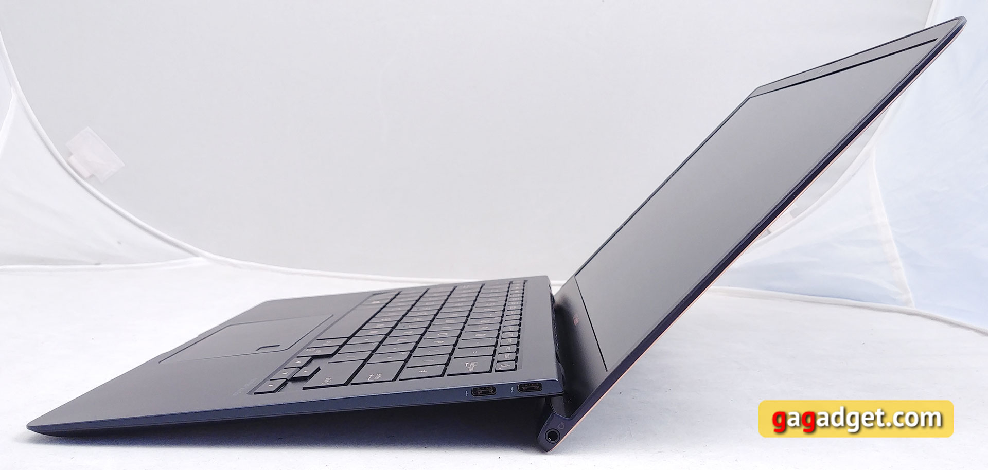 asus-zenbook-s-11.jpg