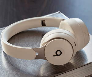 Beats Solo Pro