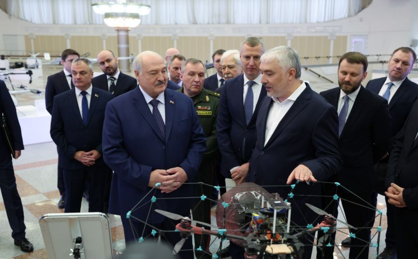 Виставка російських безпілотників у Білорусі