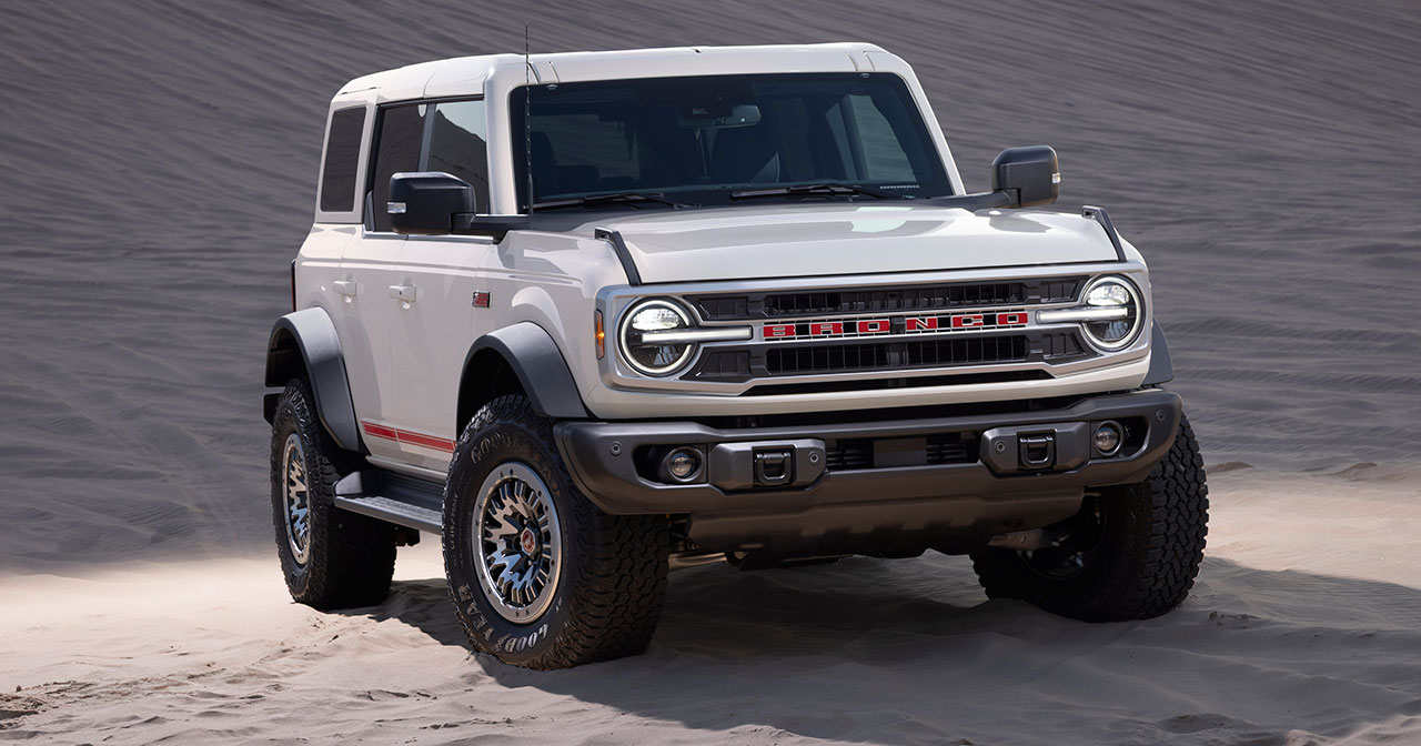 Ford Bronco 60th Anniversary Edition - вид збоку