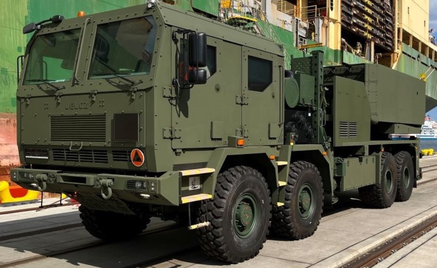 Korean missile system K239 Chunmoo (Homar-K)