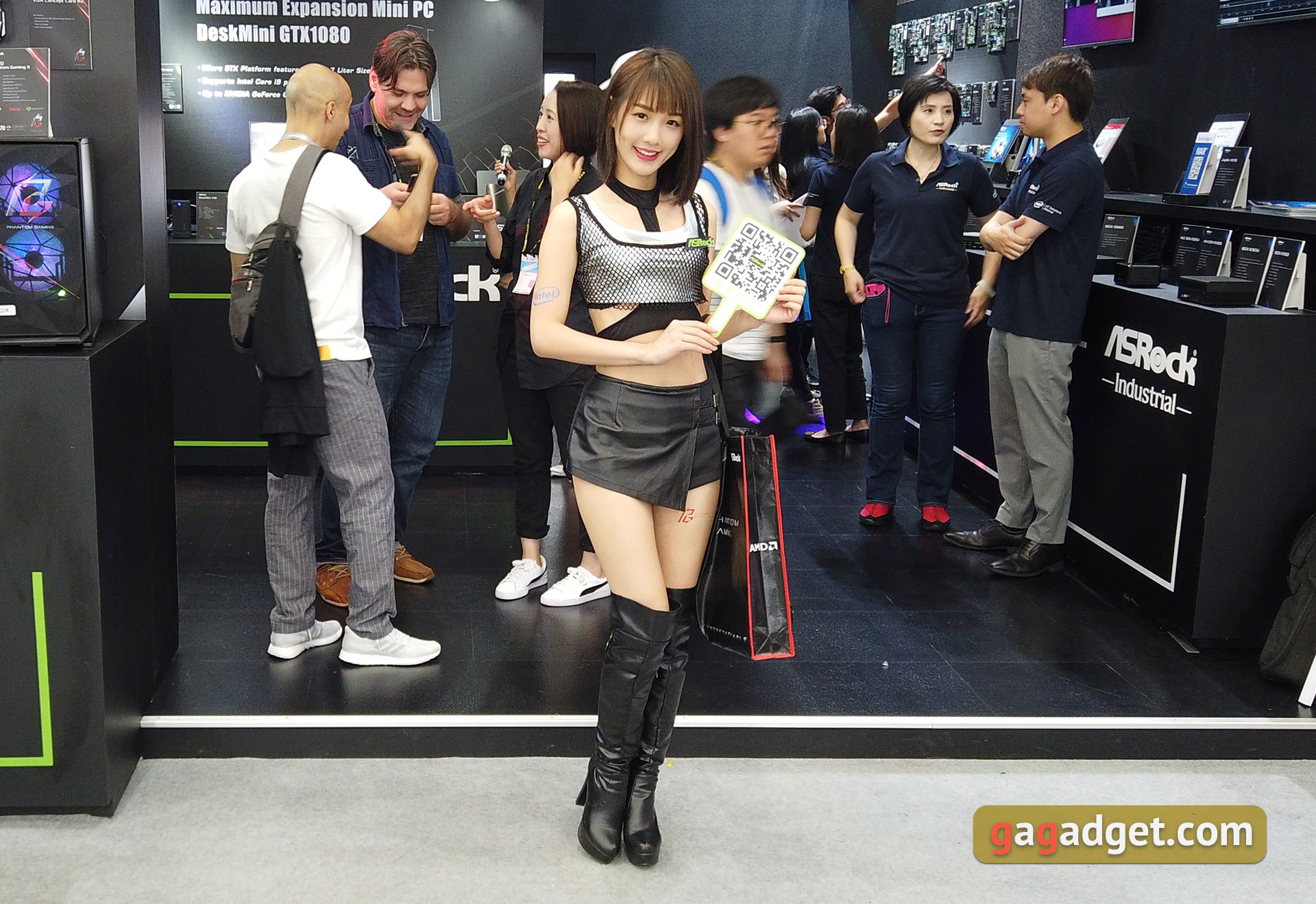 Computex 2019: праздник моддинга, красивых девушек и задротов-10