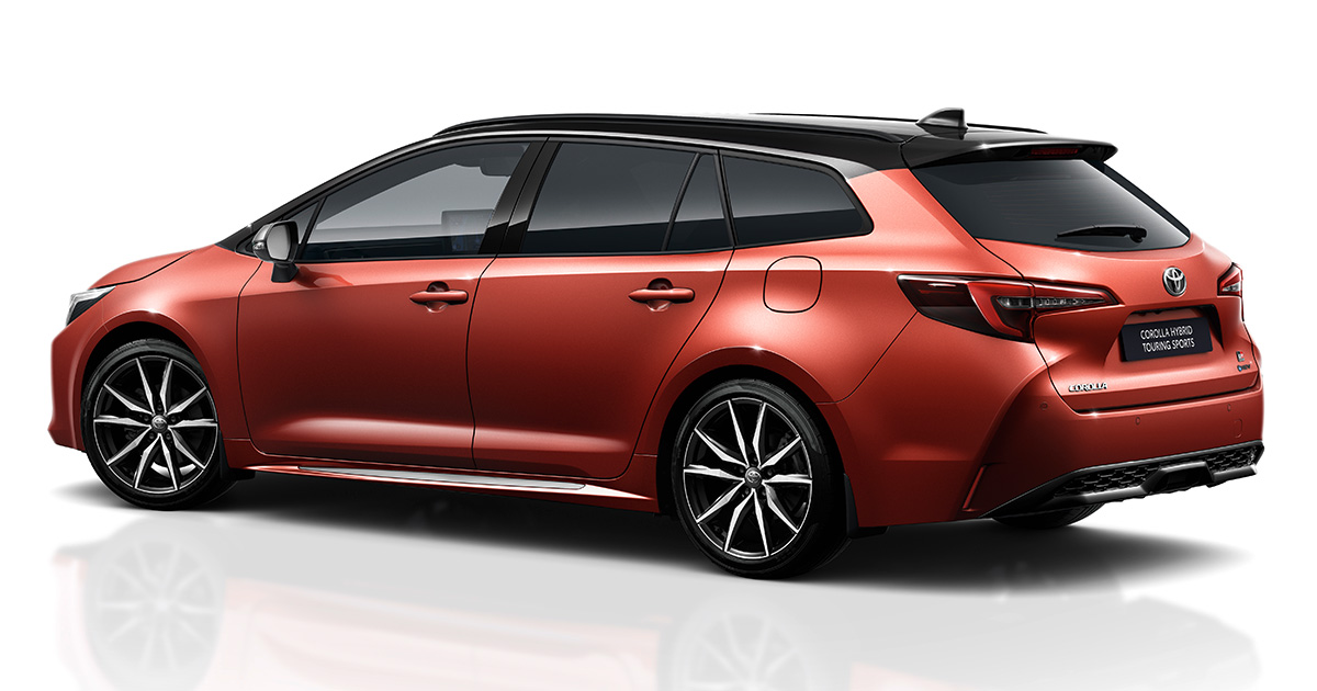 Toyota Corolla 2025 в новом цвете Metal Oxide