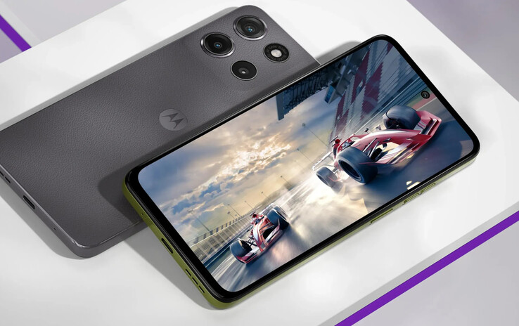 Moto G05 and Moto G15 phones