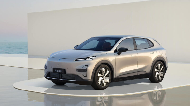 Інтер'єр Changan Deepal S05
