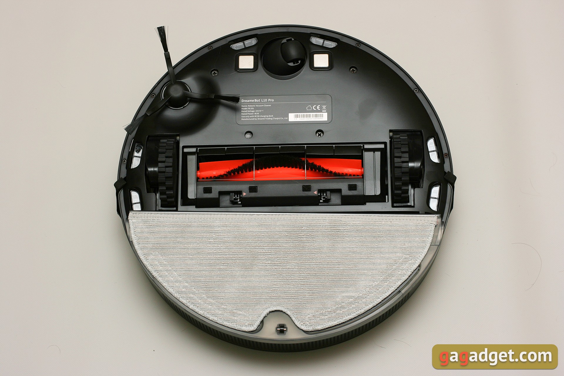 Dreame Bot L10 Pro Review: a Versatile Robot Vacuum Cleaner for Smart Home-18