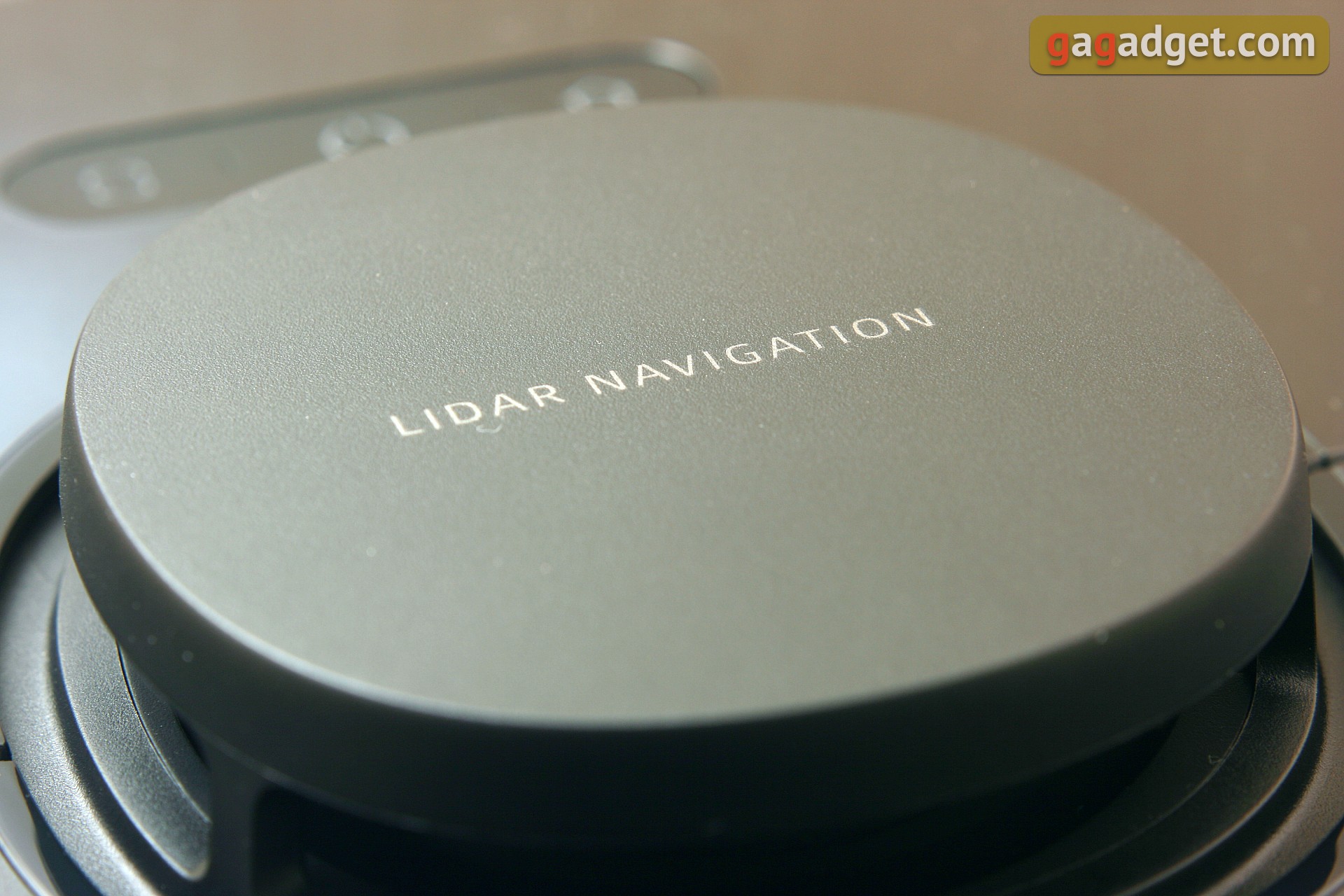 Dreame Bot L10 Pro Review: a Versatile Robot Vacuum Cleaner for Smart Home-10