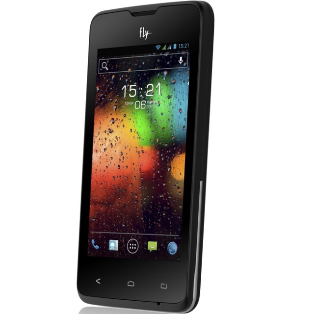 Смартфон Fly IQ449 Pronto с 4-дюймовым дисплеем за 699 грн