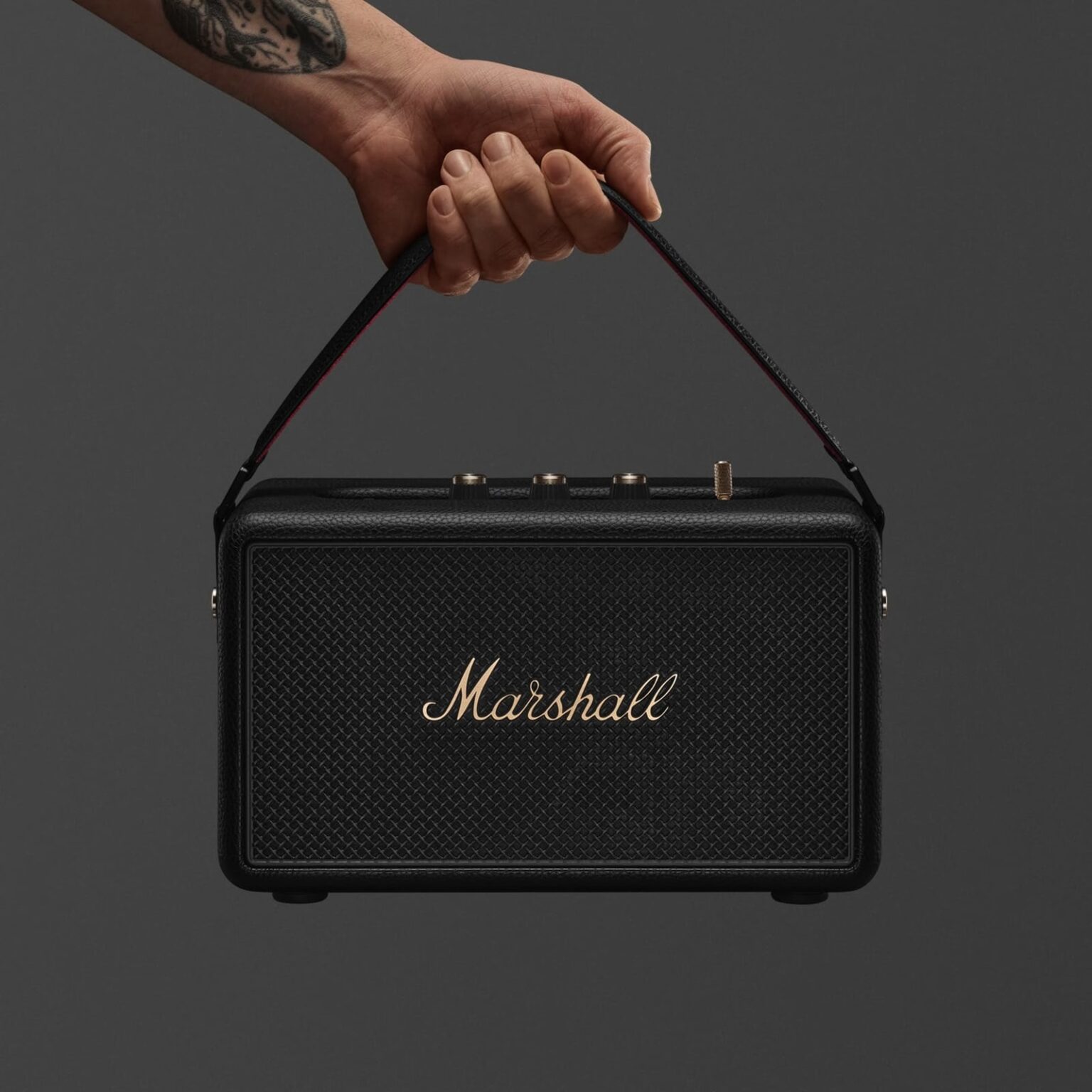 Картинка Marshall Kilburn III з близька