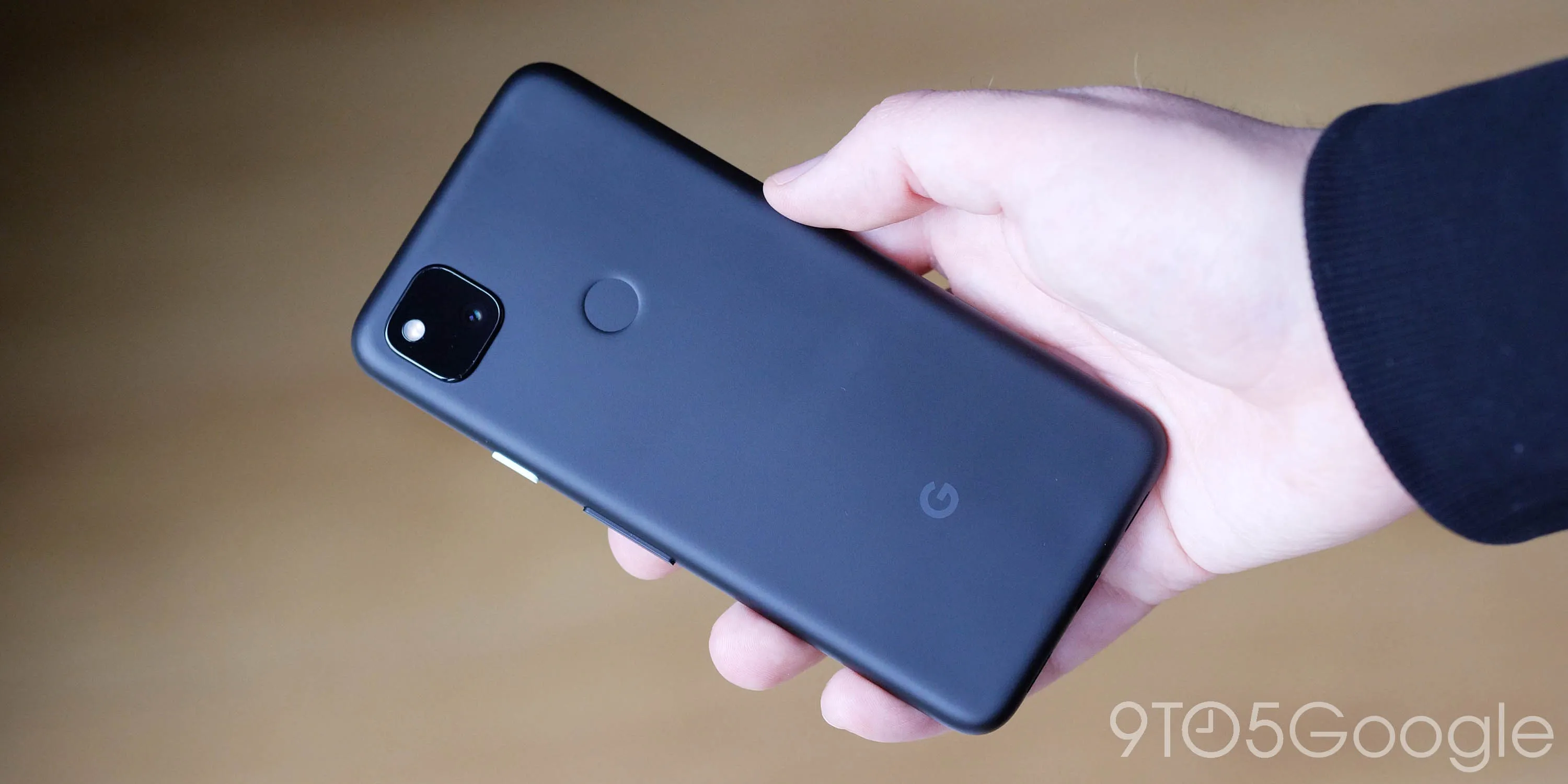 Google Pixel 4a смартфон