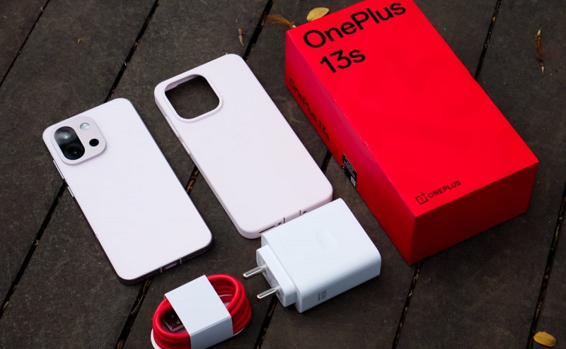 Комплект OnePlus 13s