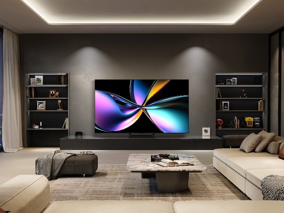 Телевізор Hisense U7QG