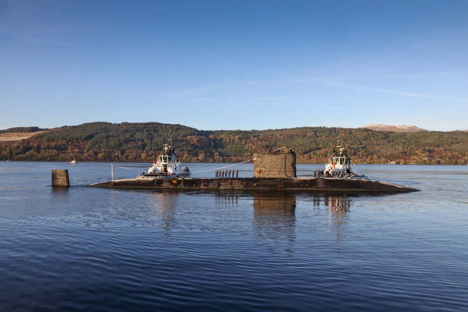 Атомная подводная лодка HMS Triumph во время своего последнего захода в порт