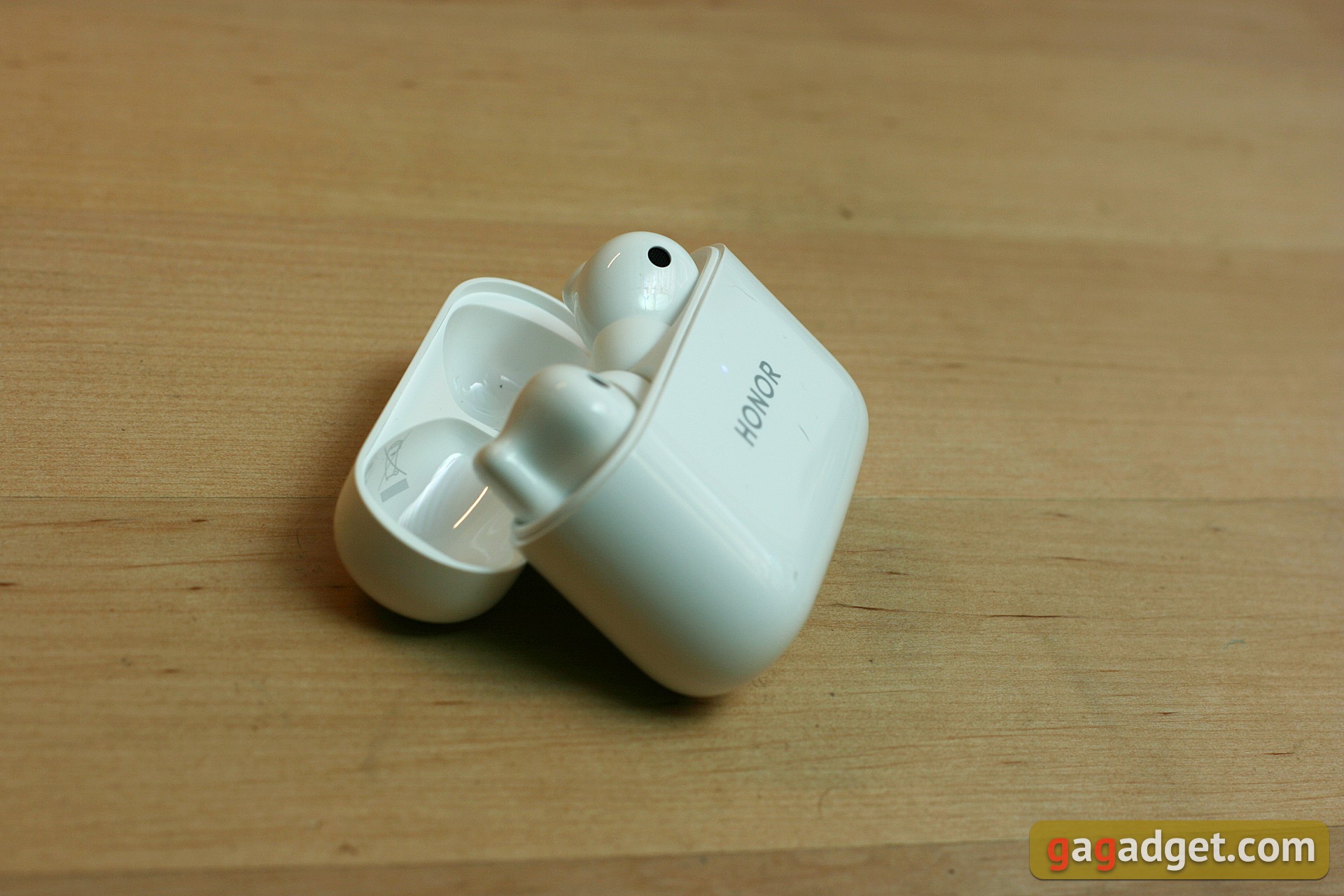 Обзор TWS-наушников Honor Earbuds 2 Lite: шумодав с правильной ценой-31