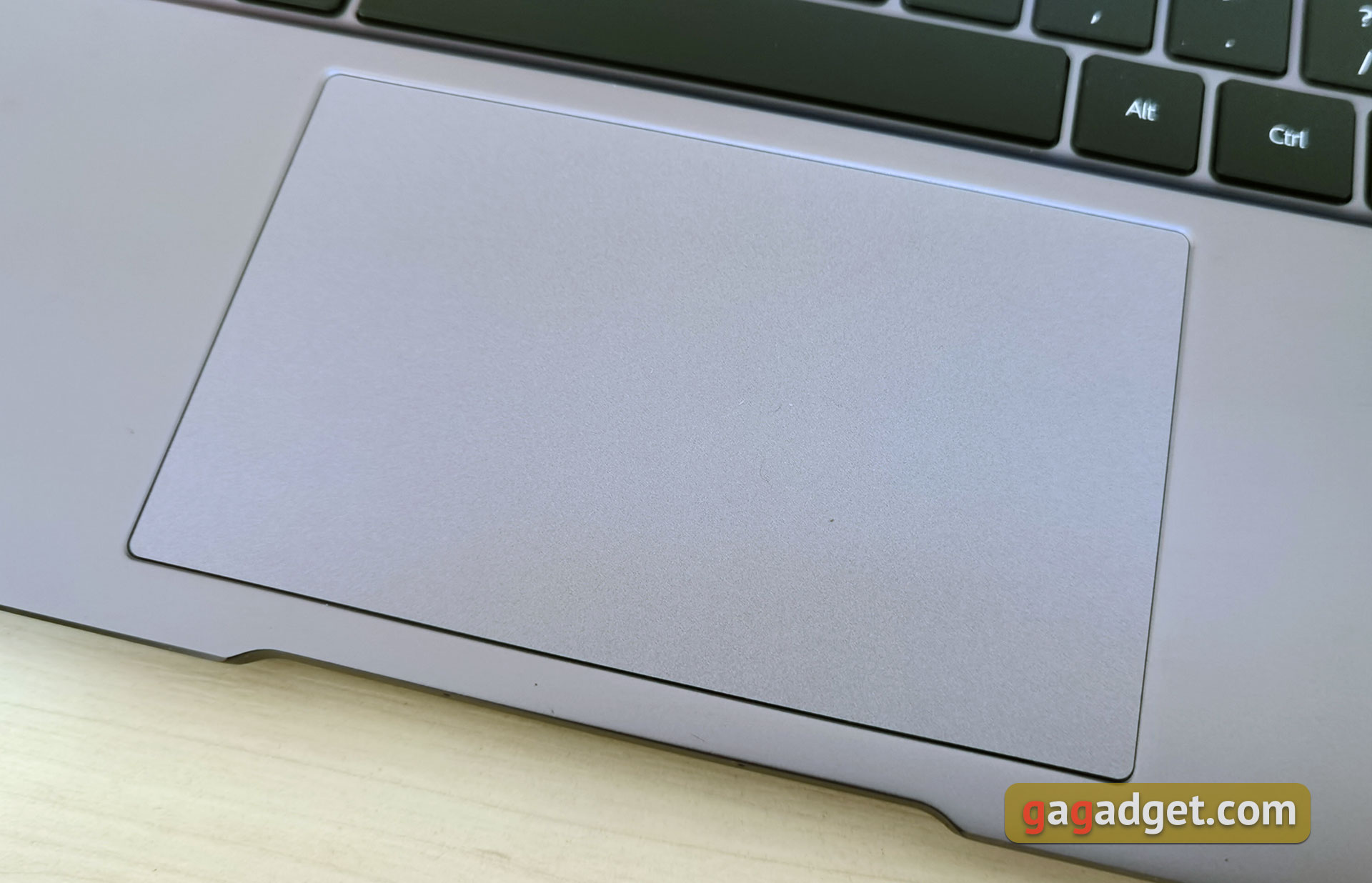 Огляд Huawei MateBook 14s: ноутбук Huawei із сервісами Google та швидким екраном-15