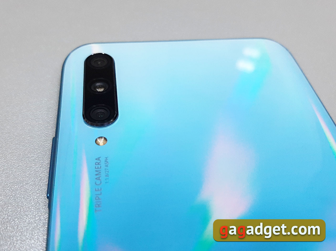 Обзор Huawei P Smart Pro (2019): памяти много не бывает-16