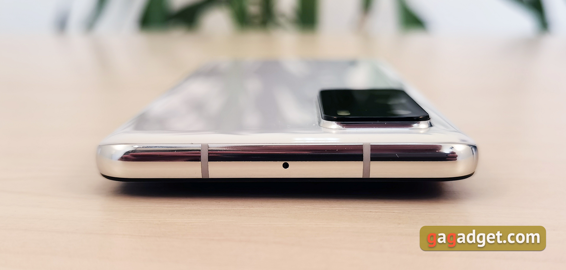 Обзор Huawei P40: флагманский беспродел-16