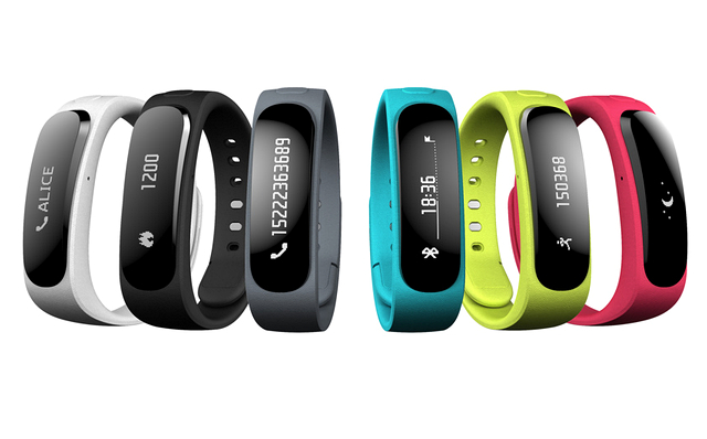 Huawei TalkBand B1 — «умный» браслет, превращающийся в гарнитуру