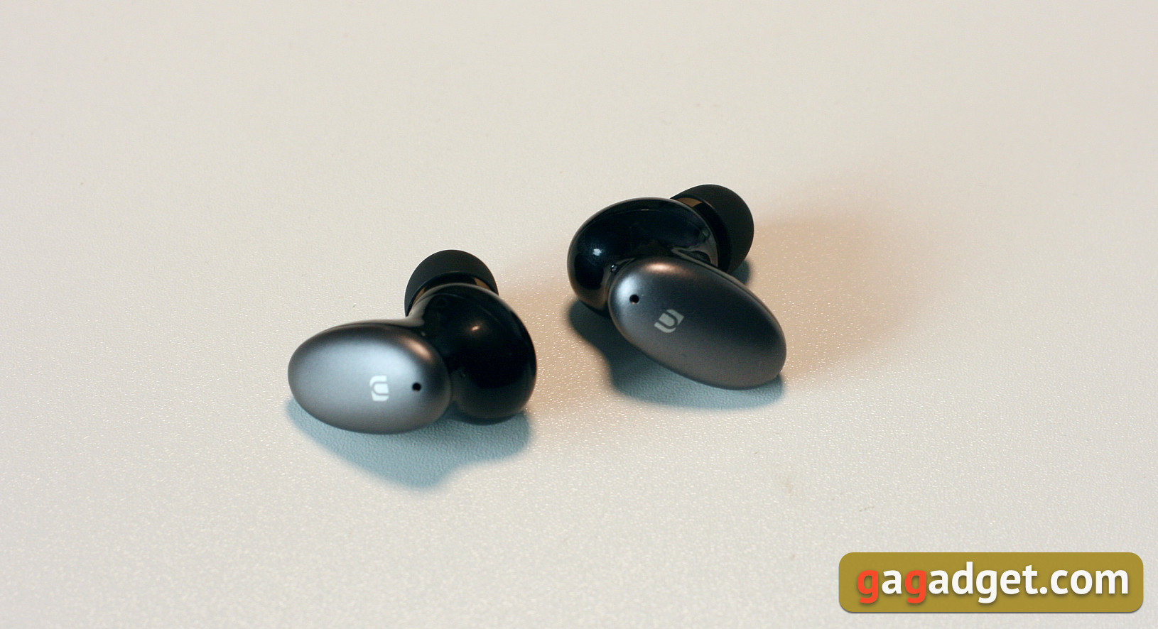Plus d'activité et moins de bruit : Examen du casque Ugreen HiTune X6 TWS-7
