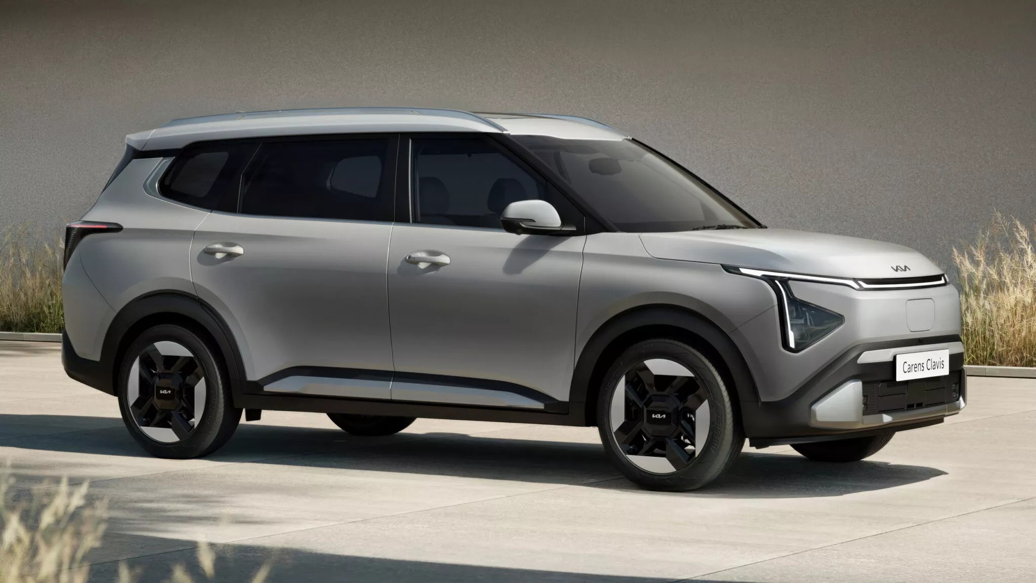 Kia Carens Clavis EV интерьер