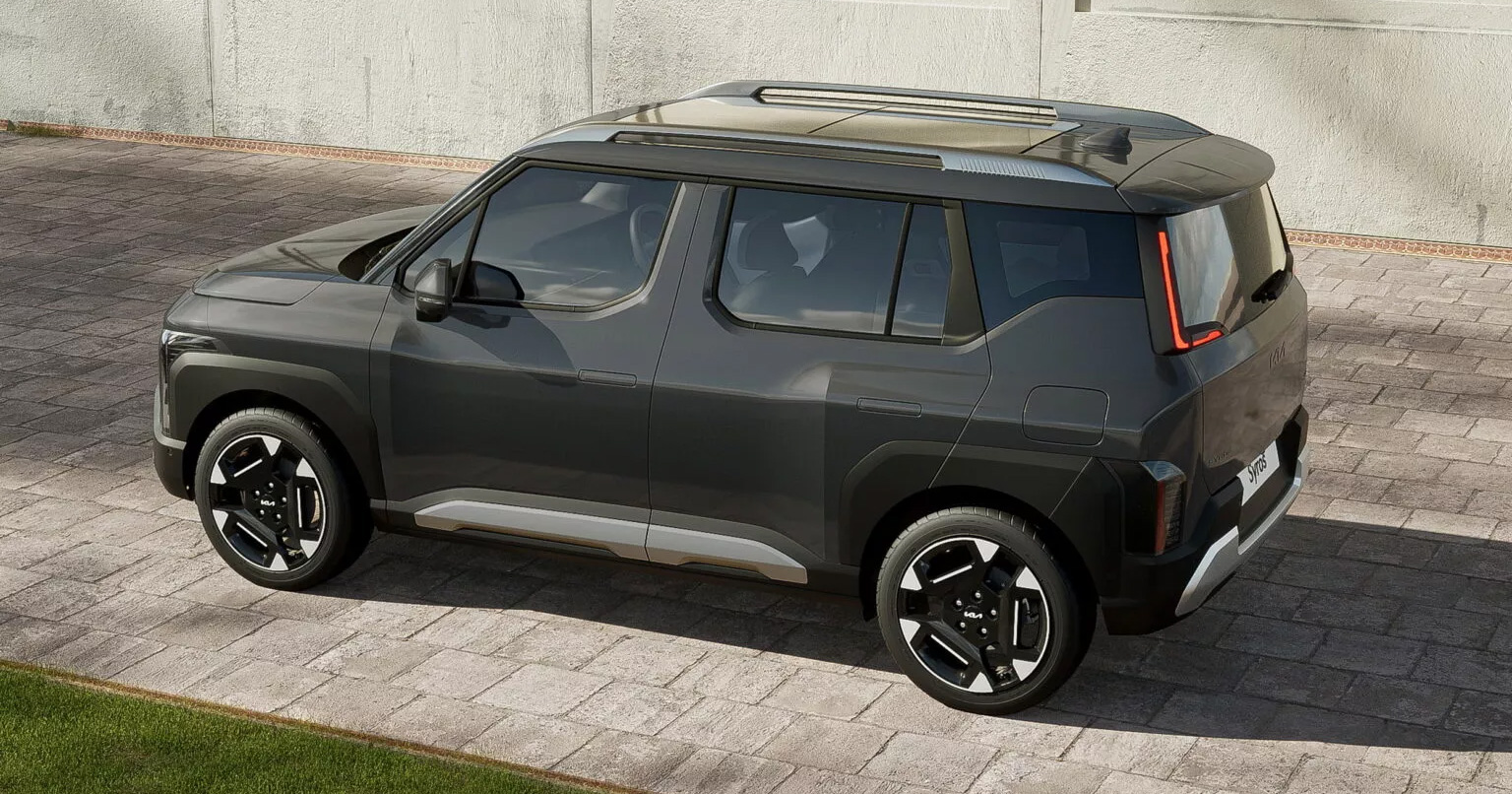 Kia Syros in Aurora Black Pearl colour