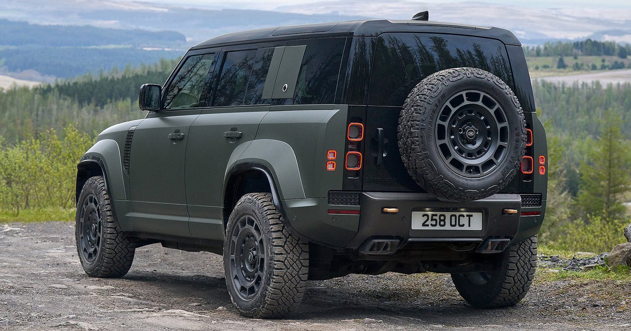 Defender OCTA. Photo by Land Rover