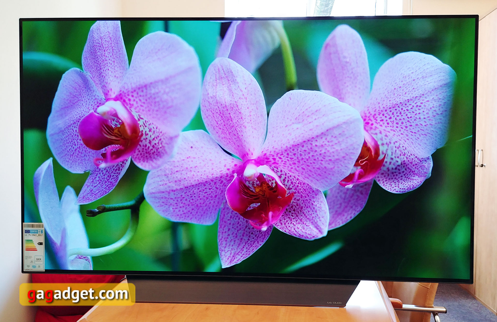 lg-oled55b8pla-16.jpg