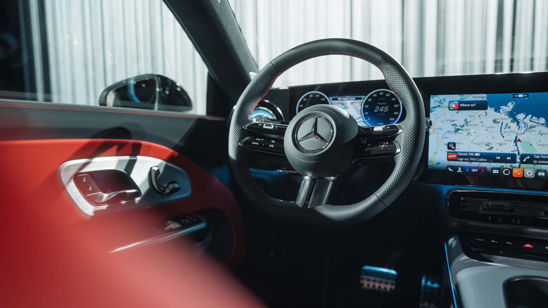 Панорамний дах Mercedes-Benz CLA Shooting Brake 2025