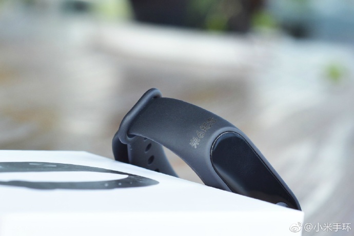 mi-band-2-4.jpg