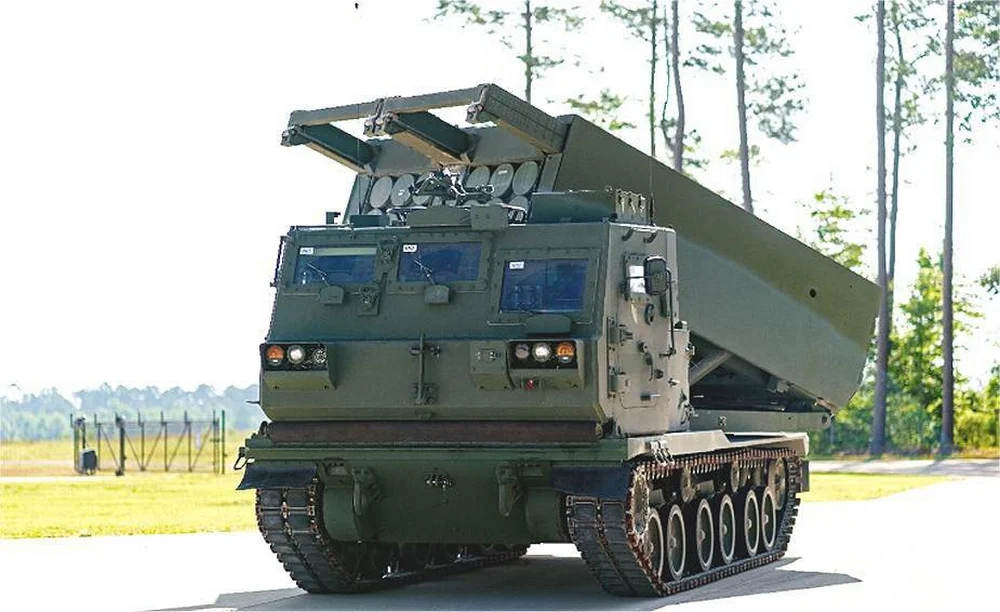 Lance-roquettes M270A2 modernisé