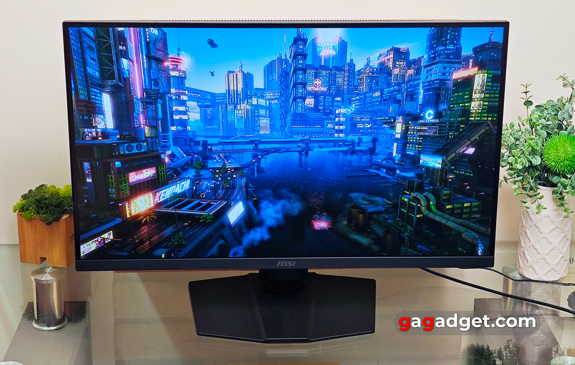 Огляд MSI G274QPF E2