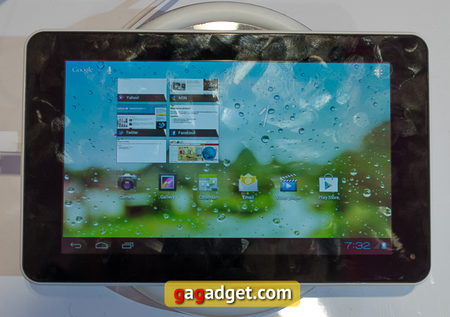 Стенд Huawei на MWC 2013 своими глазами-26